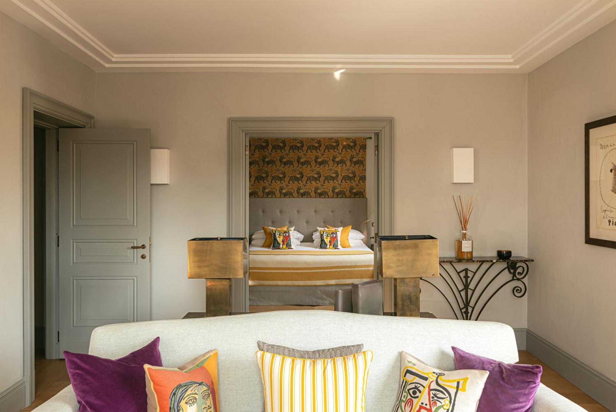 Hotel Rocco De Russie 5*